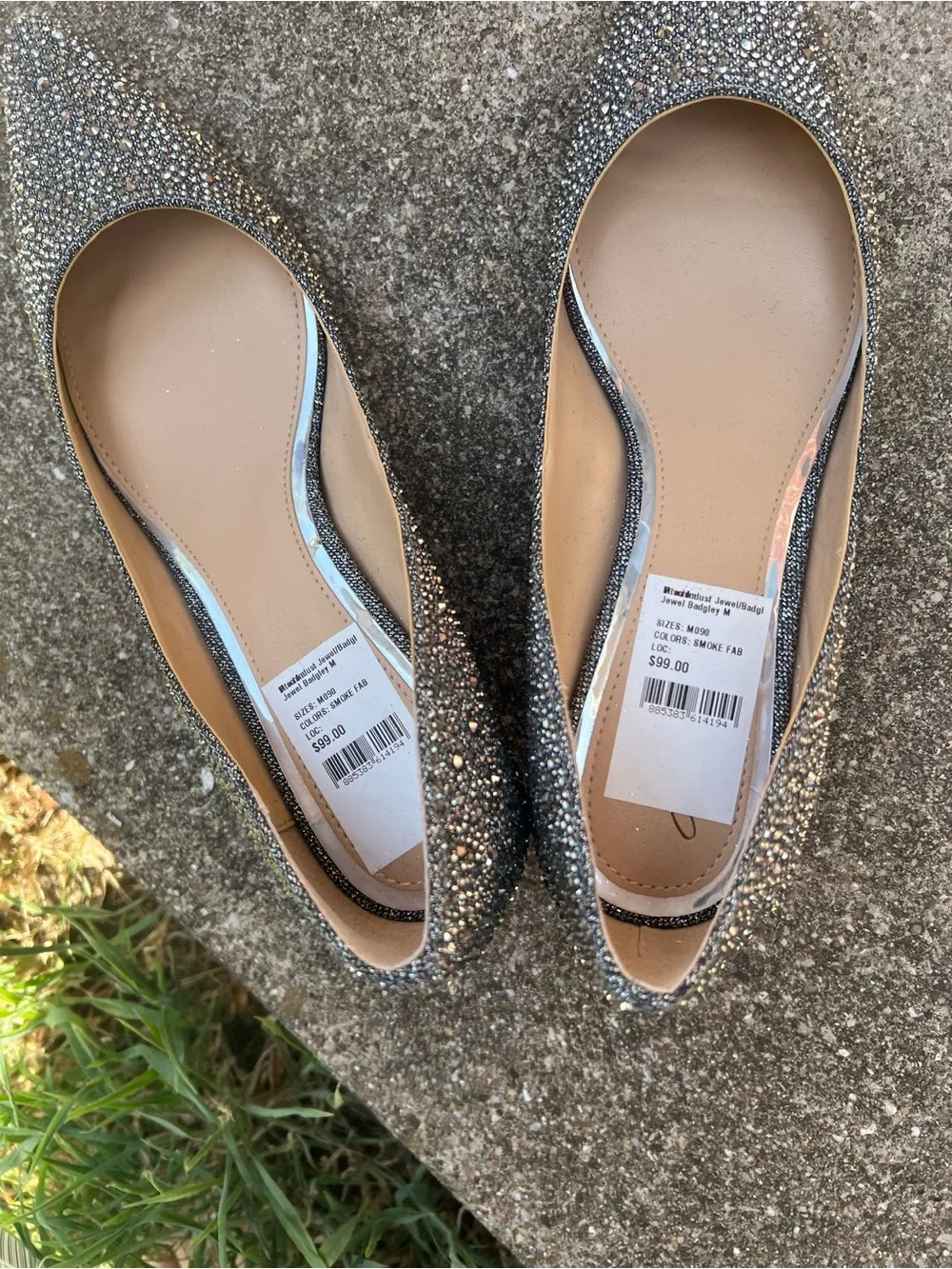 Jewel Badgley Mischka Sparkle Pointed Toe Women’s heels